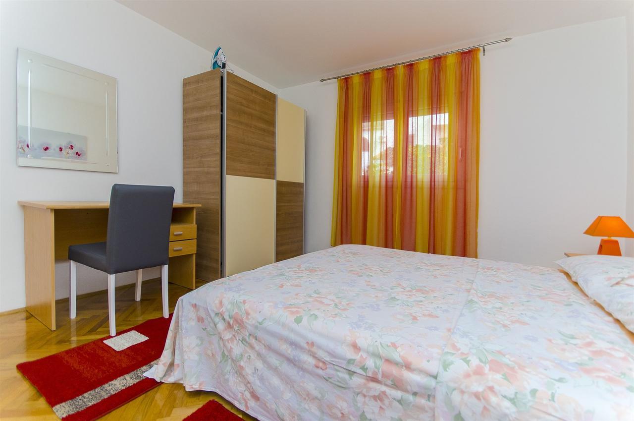 Apartments Karlo Trogir Luaran gambar